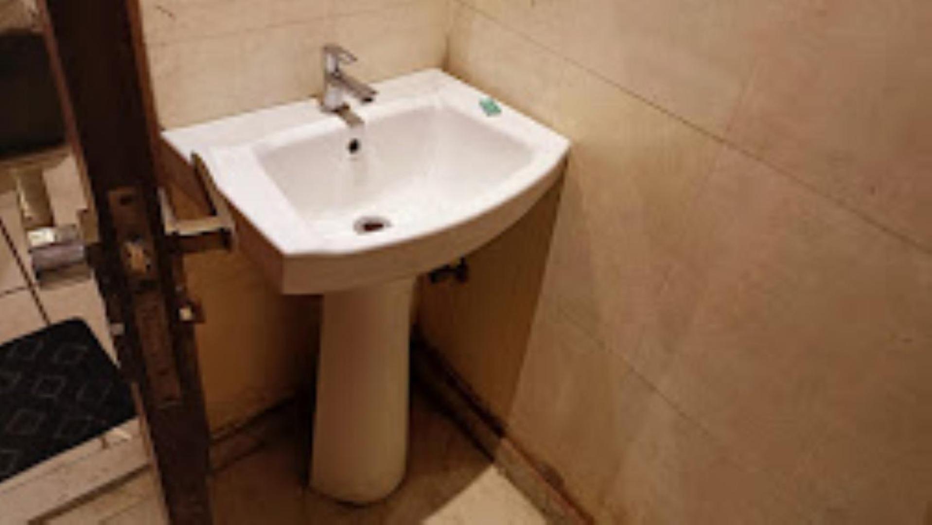 The Gagan Plaza Hotel كانبور المظهر الخارجي الصورة